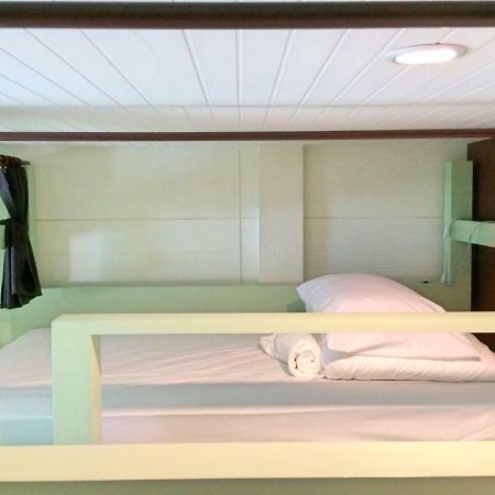 Yoo Yen Pen Sook Hostel Bangkok Luaran gambar