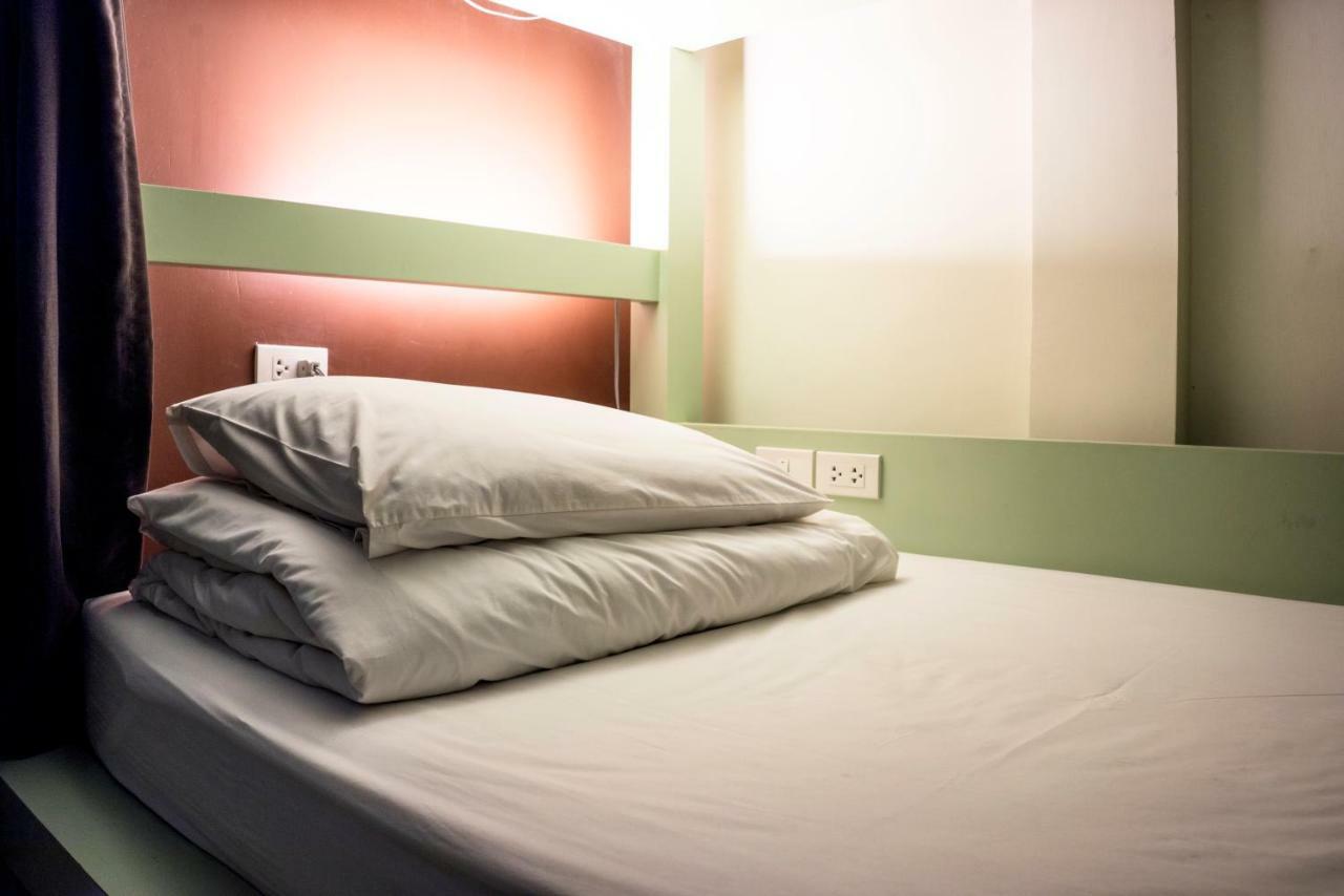 Yoo Yen Pen Sook Hostel Bangkok Luaran gambar